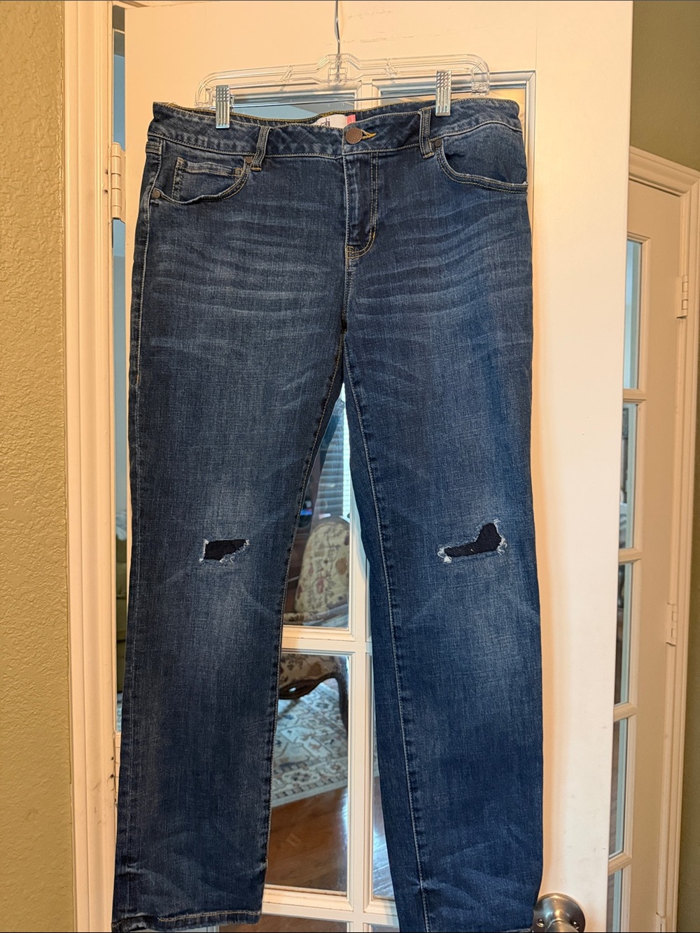 CAbi Dark Blue Straight-Leg Jeans with Knee Distress